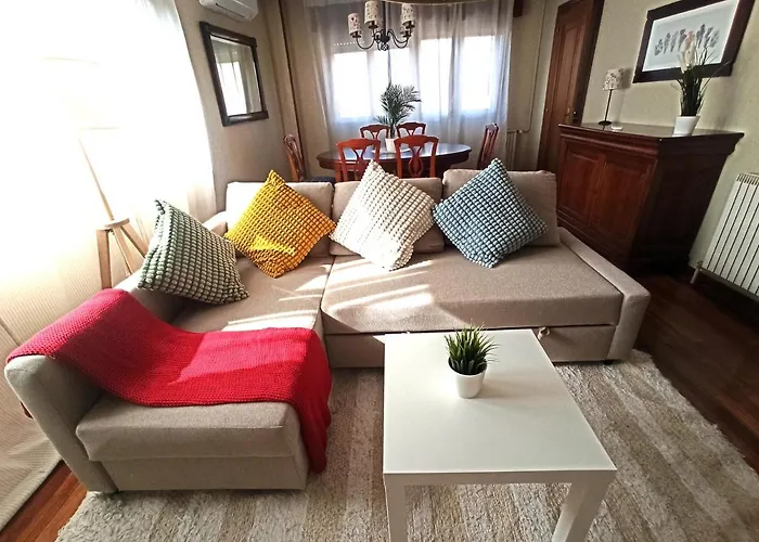 La Botica Del Monasterio 사하군