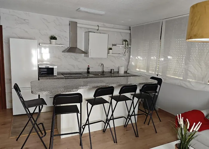 La Botica Del Monasterio 사하군